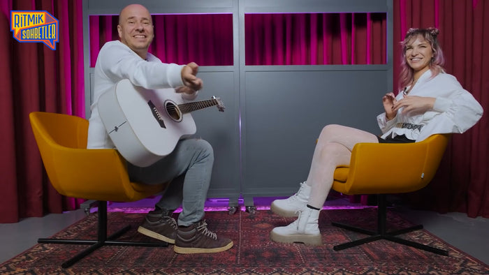 FERİDE HİLAL AKIN SİGORTALATTIM KALBİMİ ! 